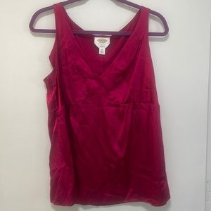 Women’s Talbots v-neck blouse size 16